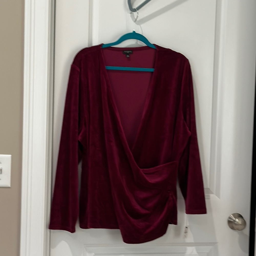 3x talbots burgundy colored velvety top.